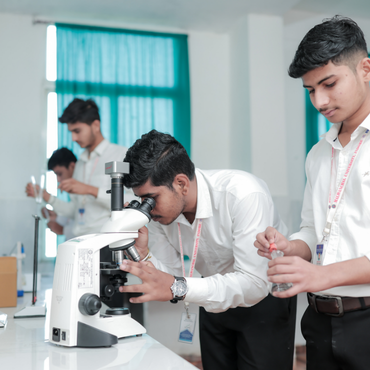 Advanced Laboratories